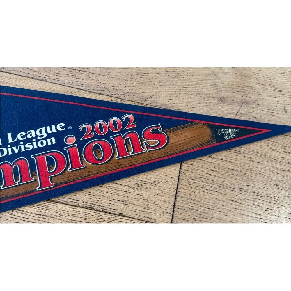 Minnesota Twins 2002‎ American League Central Division Champions Pennant Flag